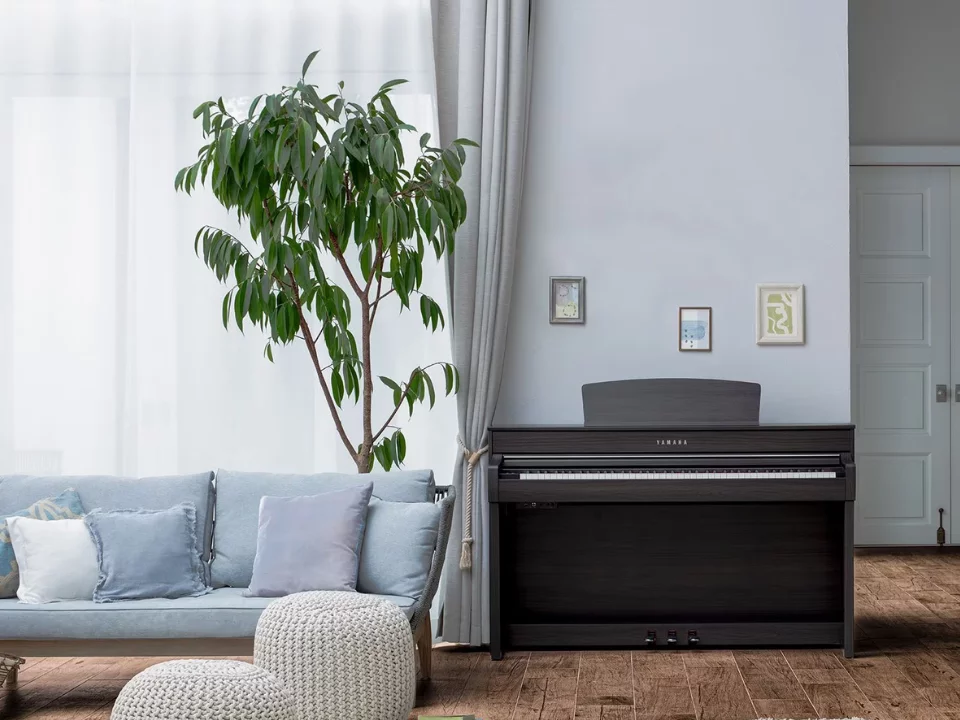 YAMAHA CLP-735 DW – Toàn cảnh thiết kế tại Elite Piano