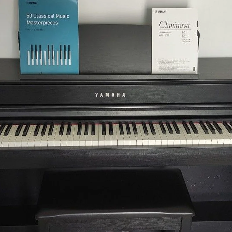Đàn piano Yamaha YAMAHA CLP-745 B – Chi tiết bàn phím