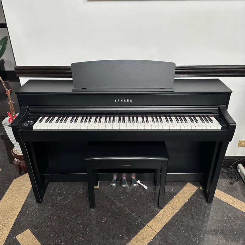 Review YAMAHA CLP-745 B – Hình ảnh thực tế tại showroom Elite Piano