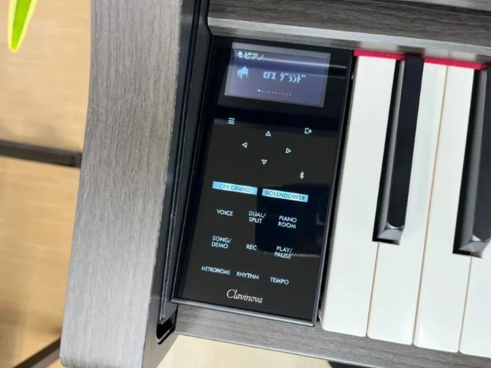 Review YAMAHA CLP-775 DW – Hình ảnh thực tế tại showroom Elite Piano