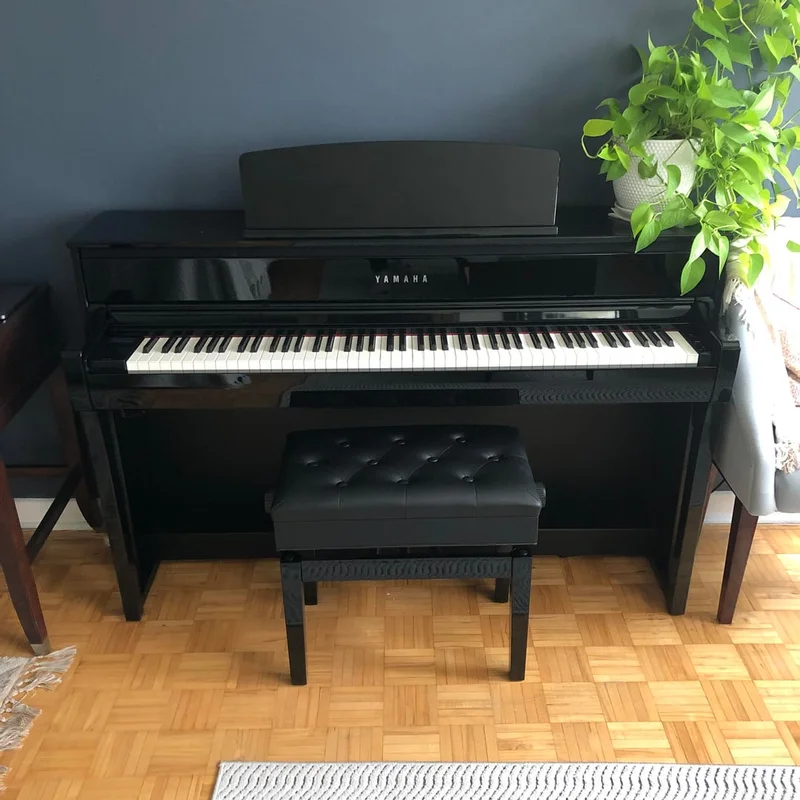 YAMAHA CLP-775 R (USED) – Toàn cảnh thiết kế tại Elite Piano
