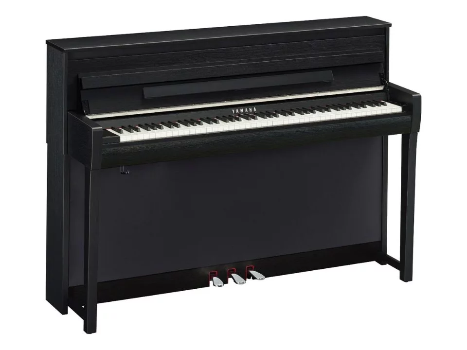 YAMAHA CLP-785 B – Mặt sau và hệ thống dây đàn Yamaha