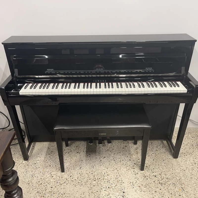 Review YAMAHA CLP-785 PE (USED) – Hình ảnh thực tế tại showroom Elite Piano