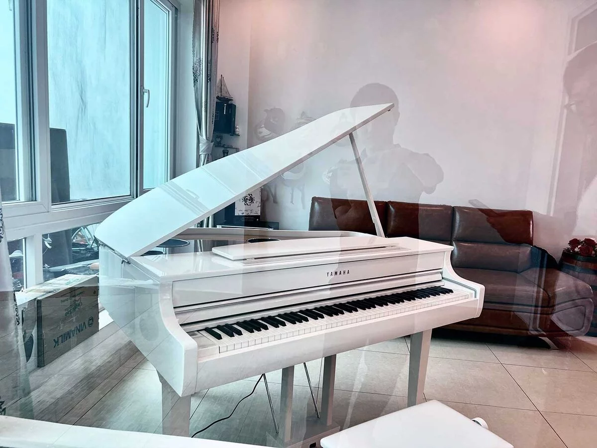 YAMAHA CLP-795 GP WH - Đàn Piano Yamaha tại Elite Piano