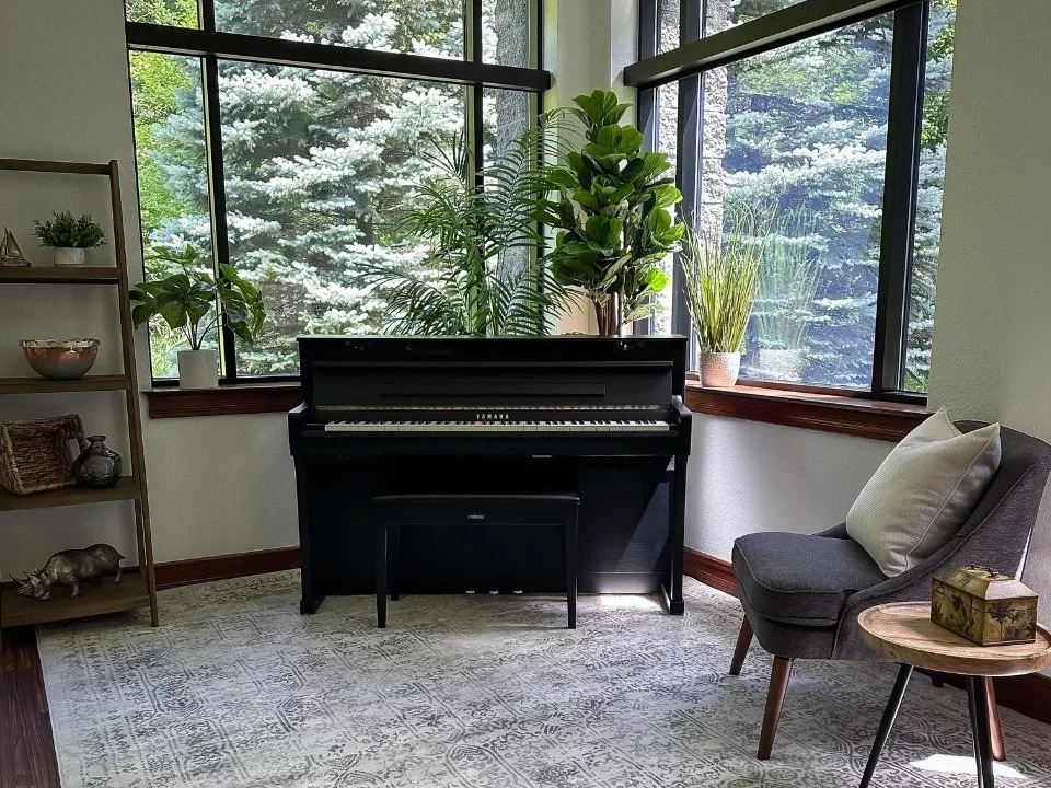 YAMAHA CLP-885 B - Đàn Piano Yamaha tại Elite Piano