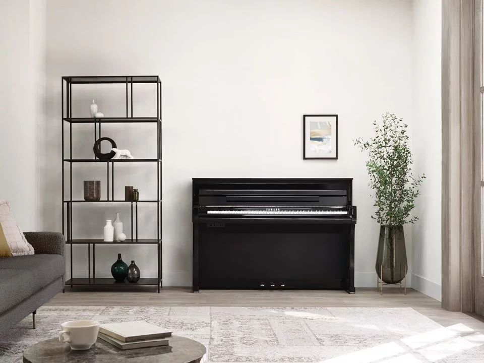 YAMAHA CLP-885 PE