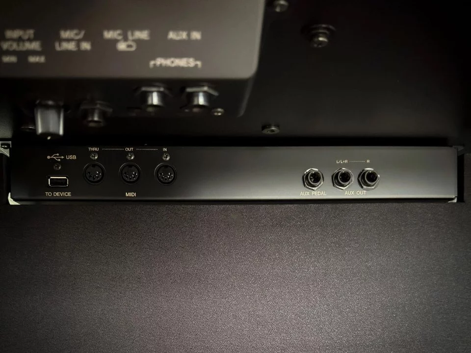 YAMAHA CSP-295