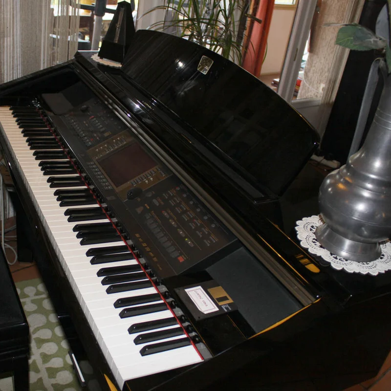 Review YAMAHA CVP-209 R – Hình ảnh thực tế tại showroom Elite Piano