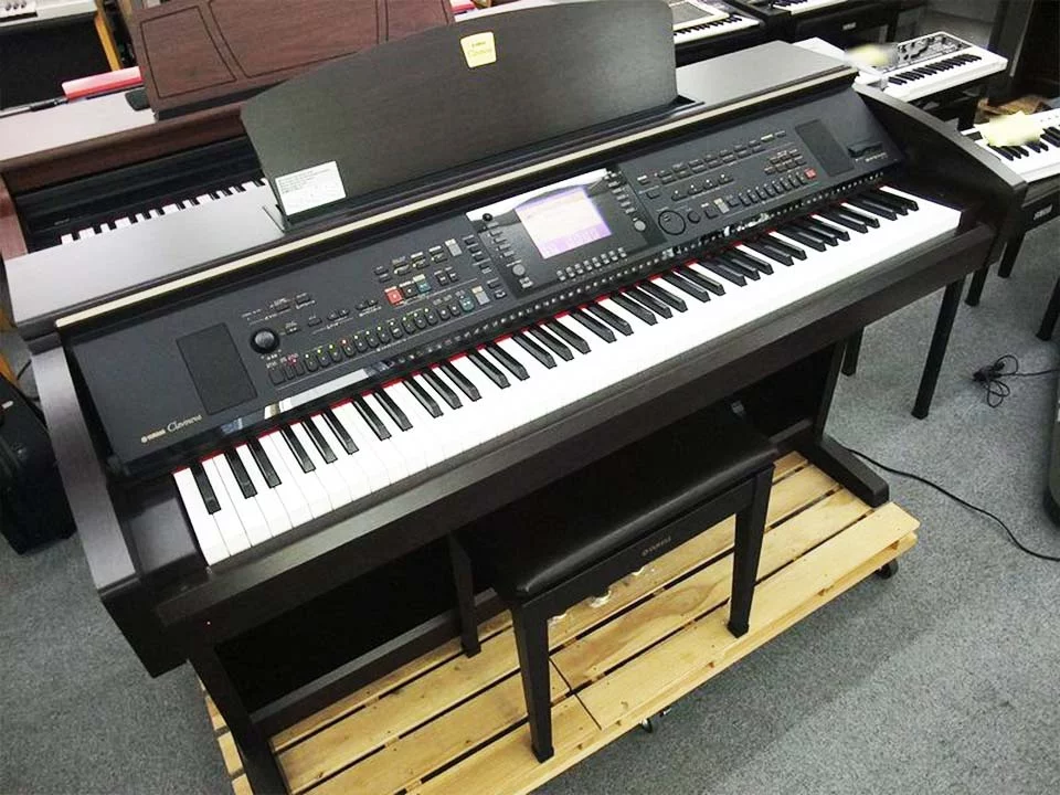 YAMAHA CVP-303 R - Đàn Piano Yamaha tại Elite Piano
