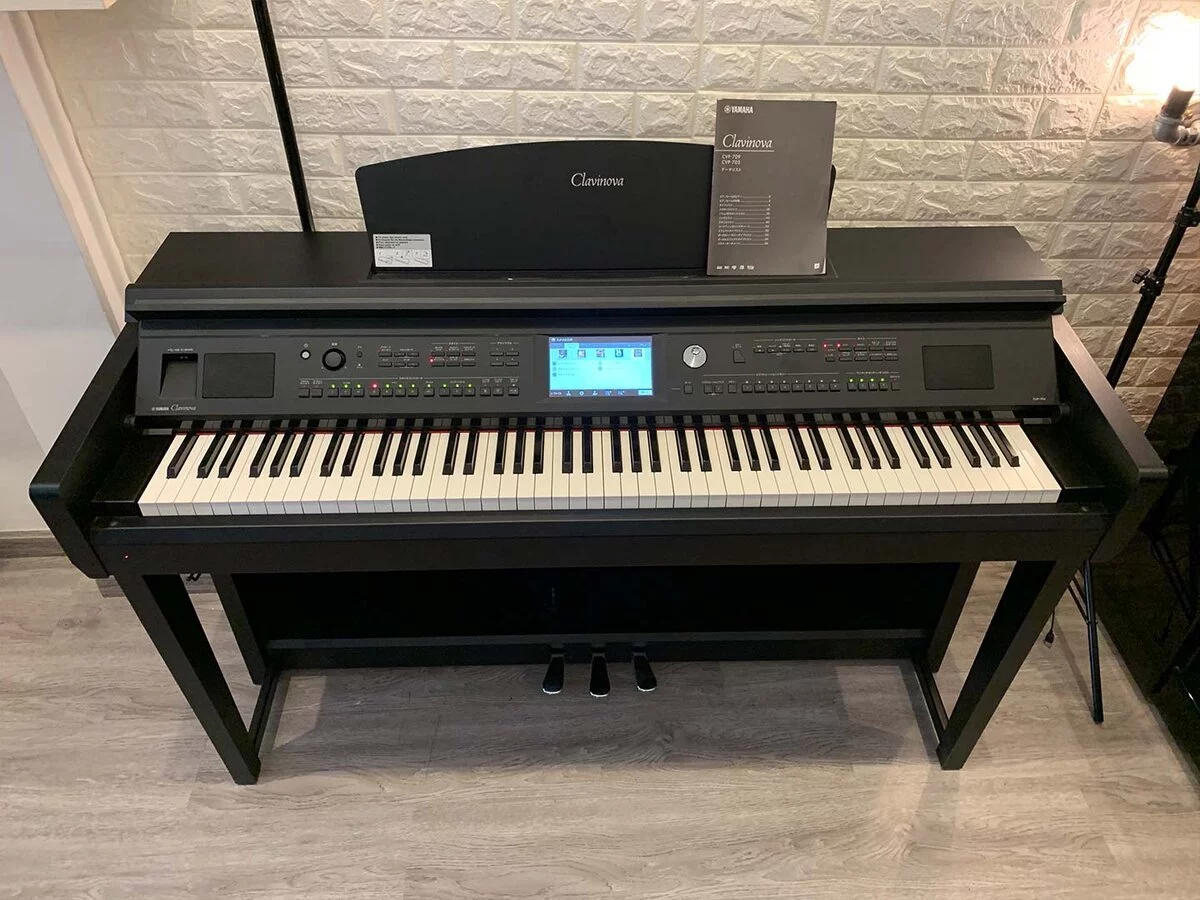 Đàn piano Yamaha YAMAHA CVP-705 B – Chi tiết bàn phím