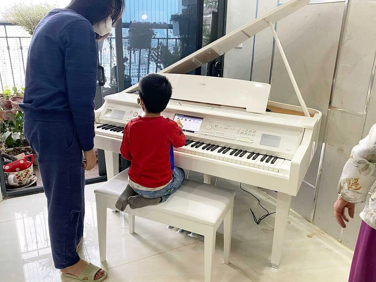 YAMAHA CVP-809 GP WH – Toàn cảnh thiết kế tại Elite Piano