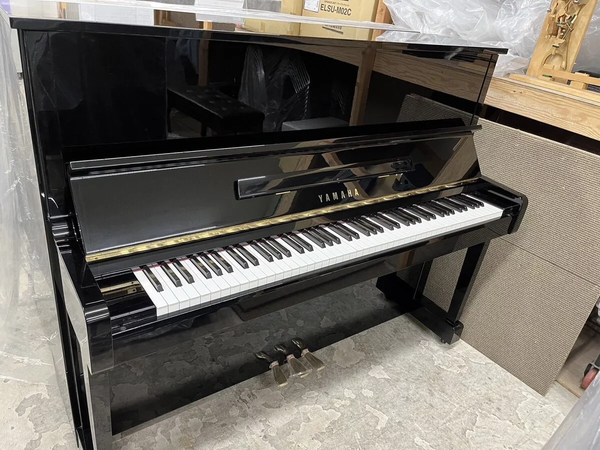 YAMAHA MC10A - Đàn Piano Yamaha tại Elite Piano