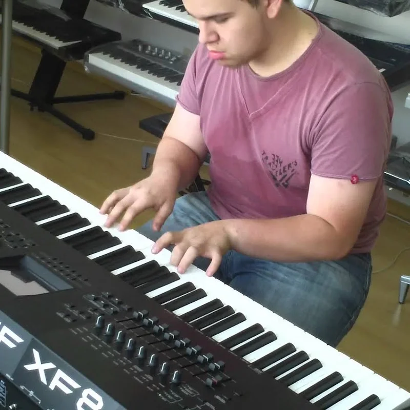 Yamaha MOTIF XF8