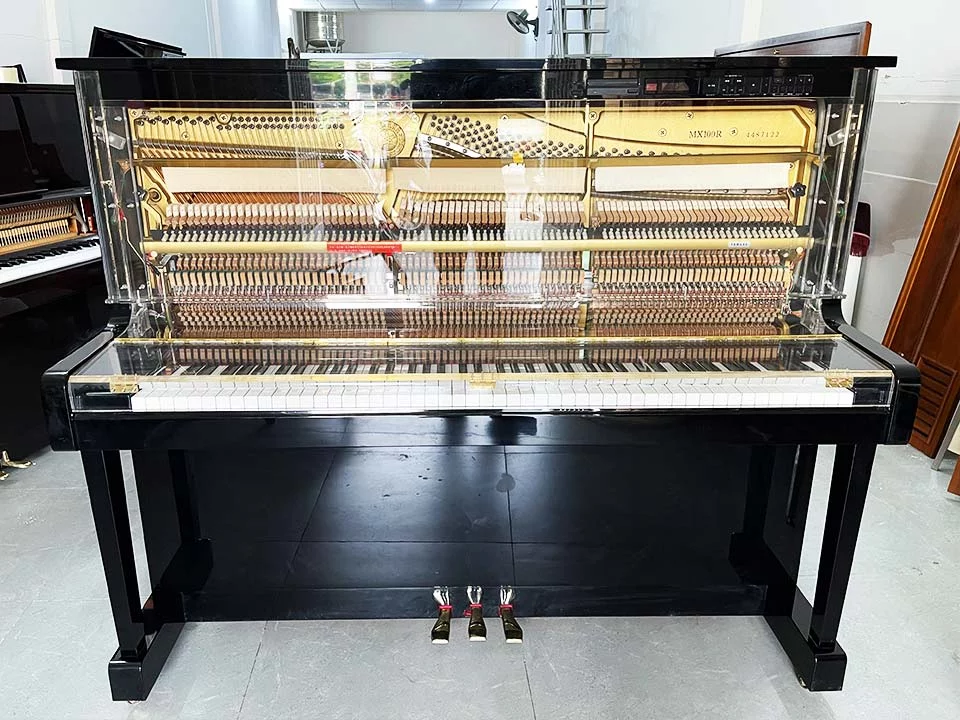 YAMAHA MX100R Crystal - Đàn Piano Yamaha tại Elite Piano
