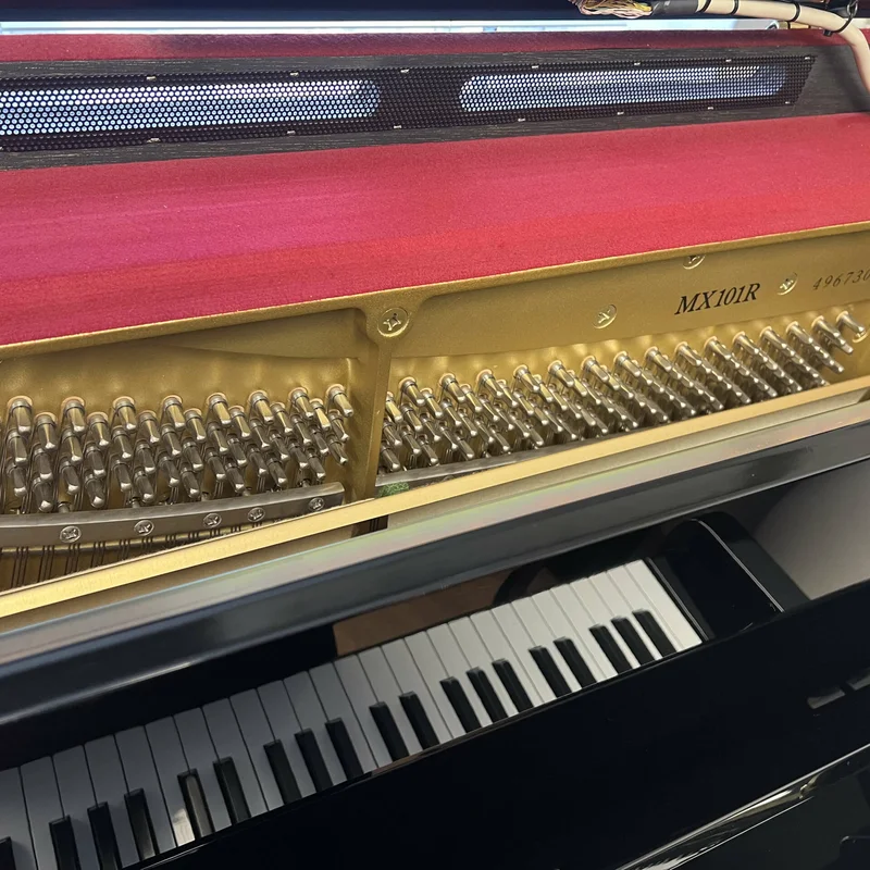 Review YAMAHA MX101R – Hình ảnh thực tế tại showroom Elite Piano