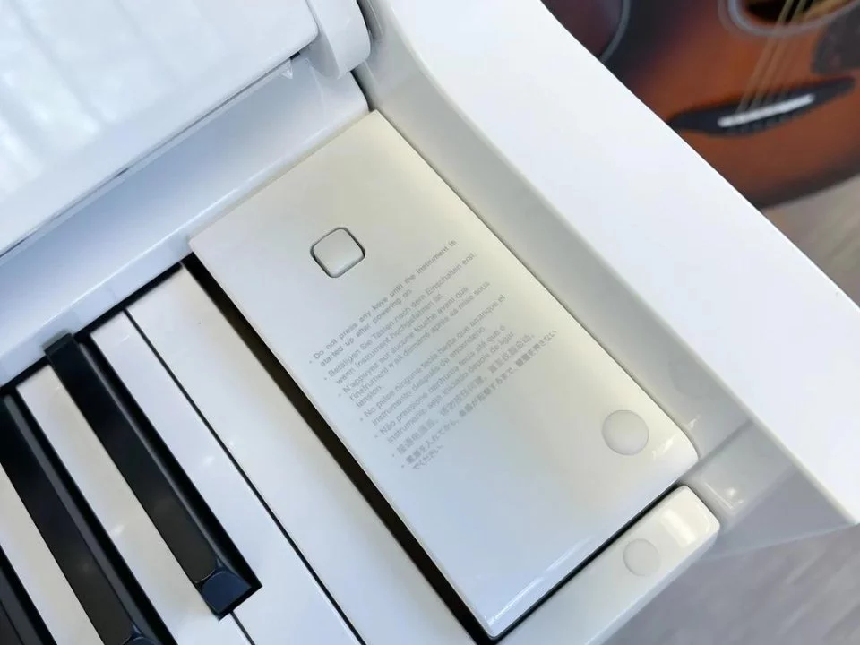 YAMAHA NU1X PBW