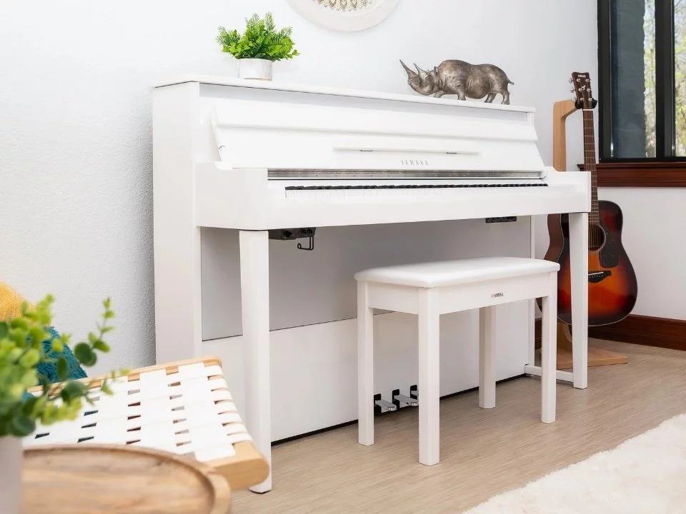 YAMAHA NU1X PBW