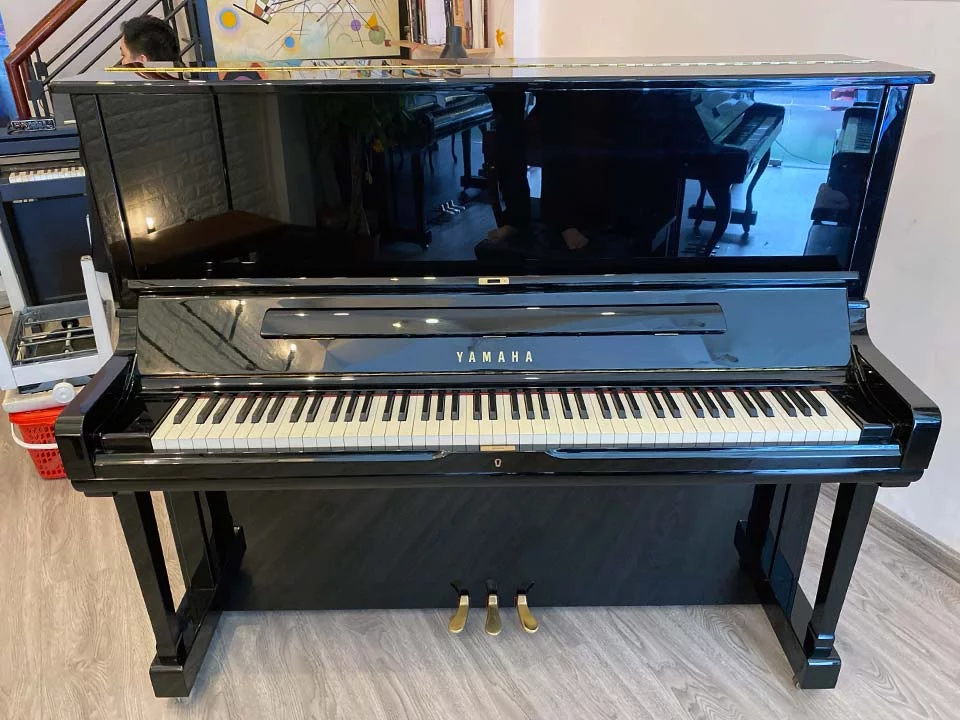 YAMAHA SU7 SH3 PE