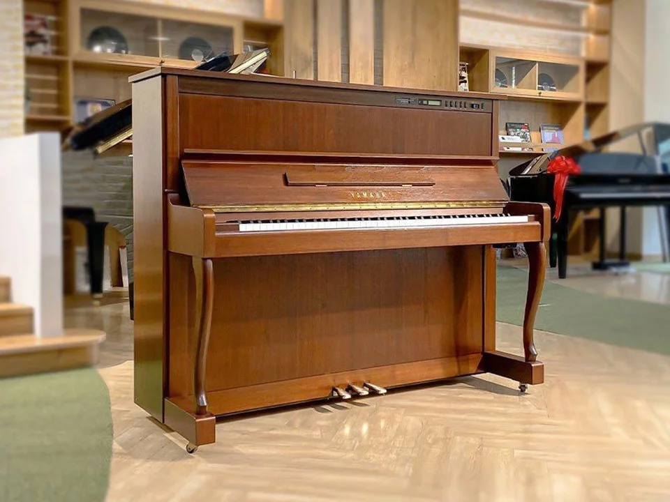YAMAHA SX101RWNC - Đàn Piano Yamaha tại Elite Piano