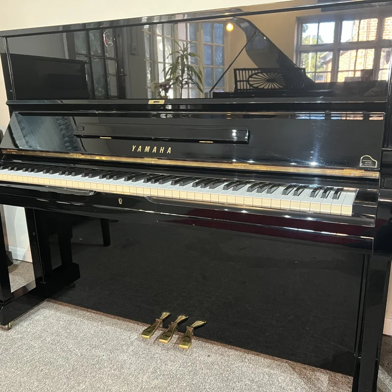 YAMAHA U1 PM
