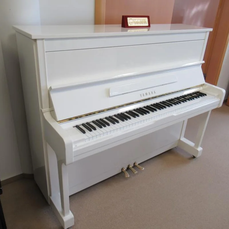 Review YAMAHA U1 PWH – Hình ảnh thực tế tại showroom Elite Piano