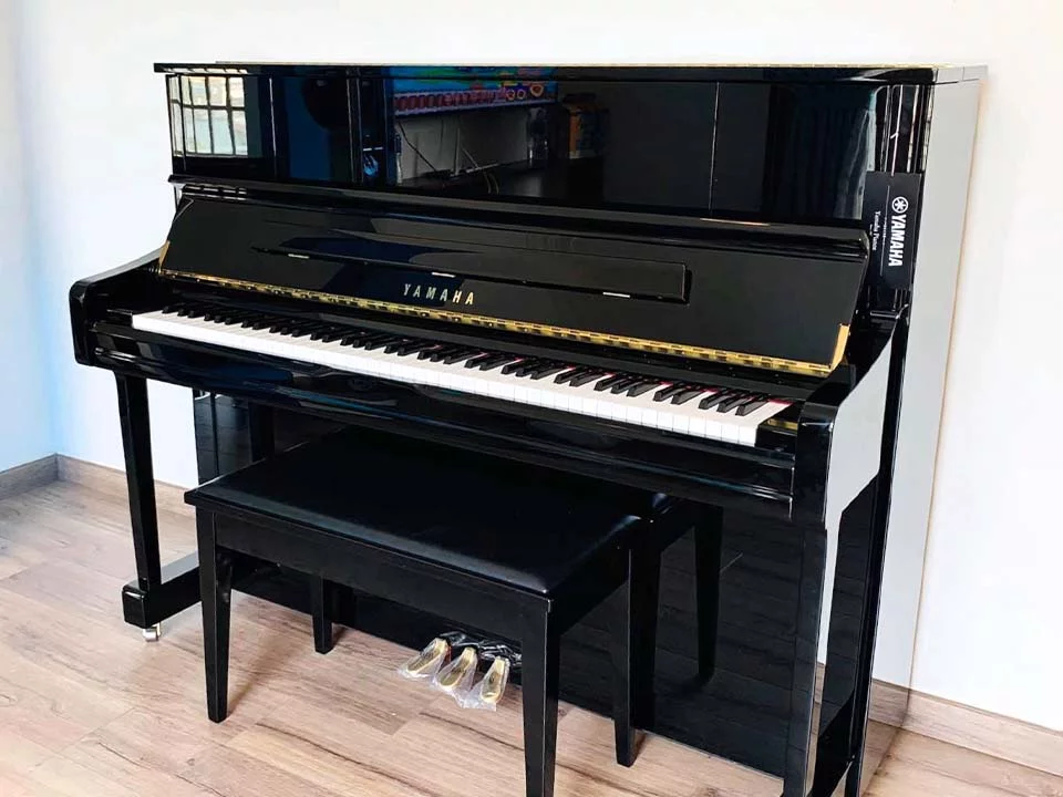 YAMAHA U1 SH3 PE – Toàn cảnh thiết kế tại Elite Piano