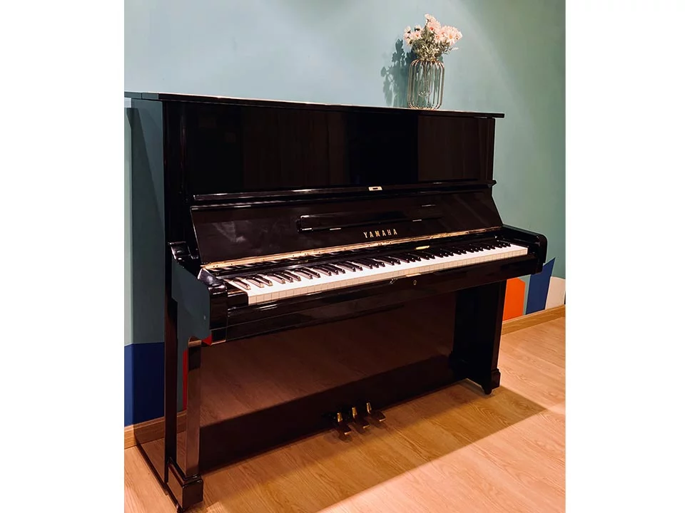 Đàn piano Yamaha YAMAHA U2C – Chi tiết bàn phím
