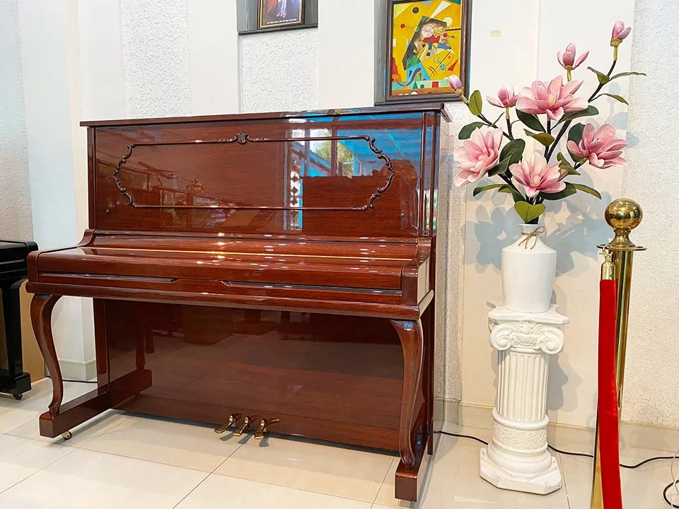 YAMAHA U300MhC – Toàn cảnh thiết kế tại Elite Piano