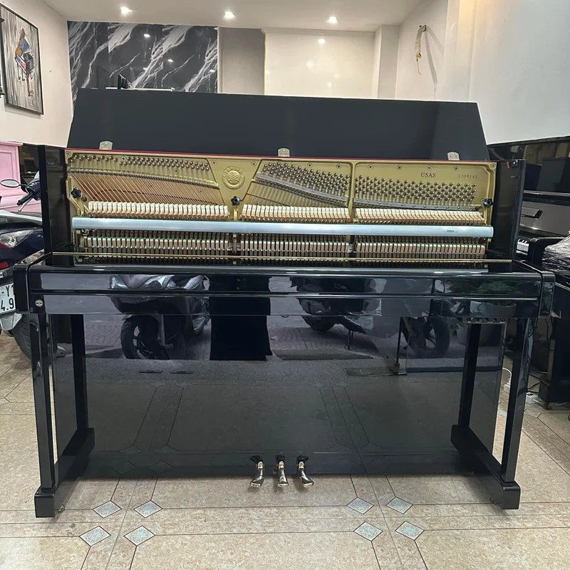 YAMAHA U5AS