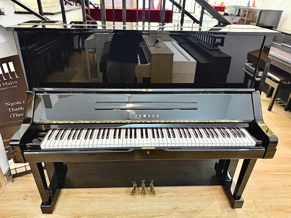 YAMAHA UX Seri 3.1 - Đàn Piano Yamaha tại Elite Piano