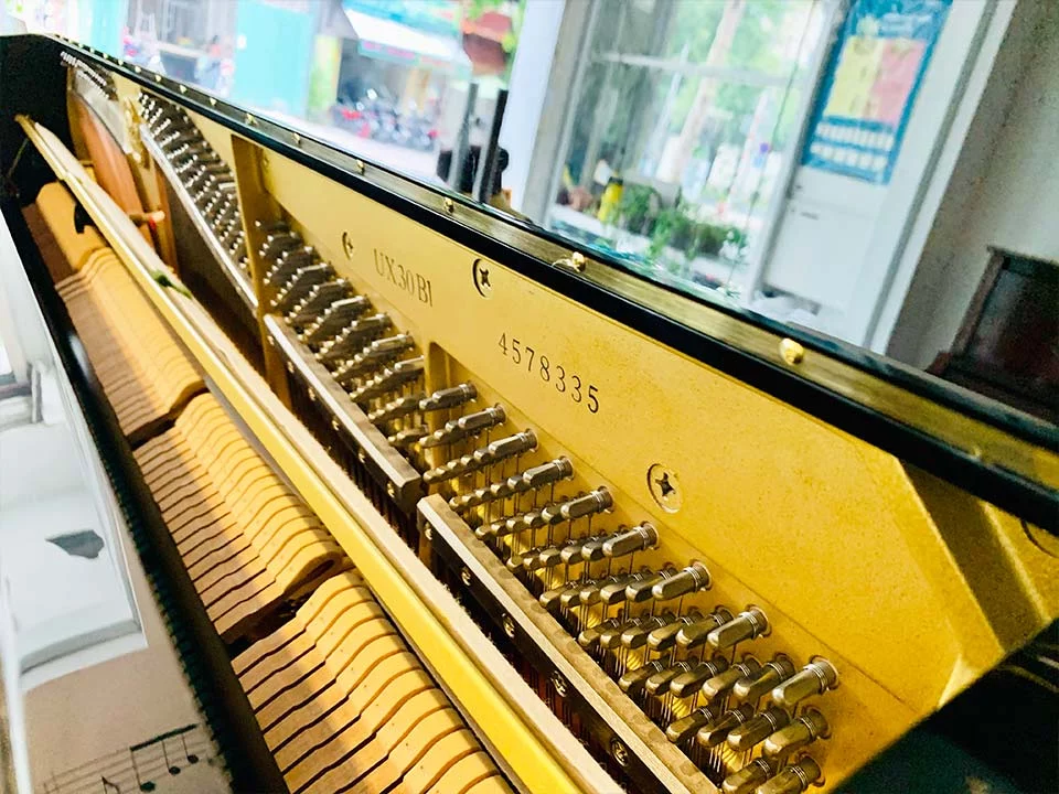 YAMAHA UX30BL