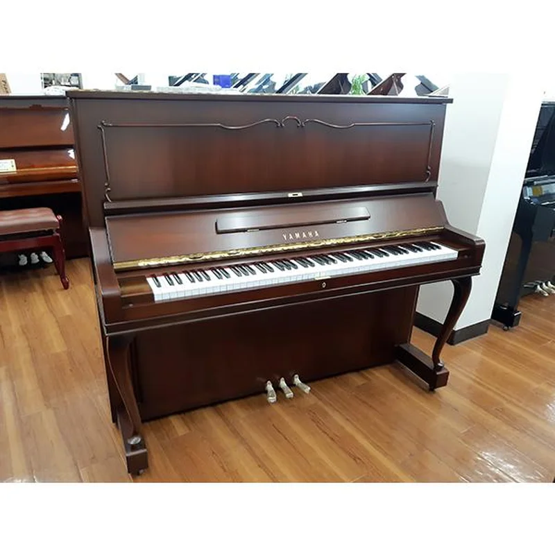 YAMAHA UX50 WnC – Toàn cảnh thiết kế tại Elite Piano