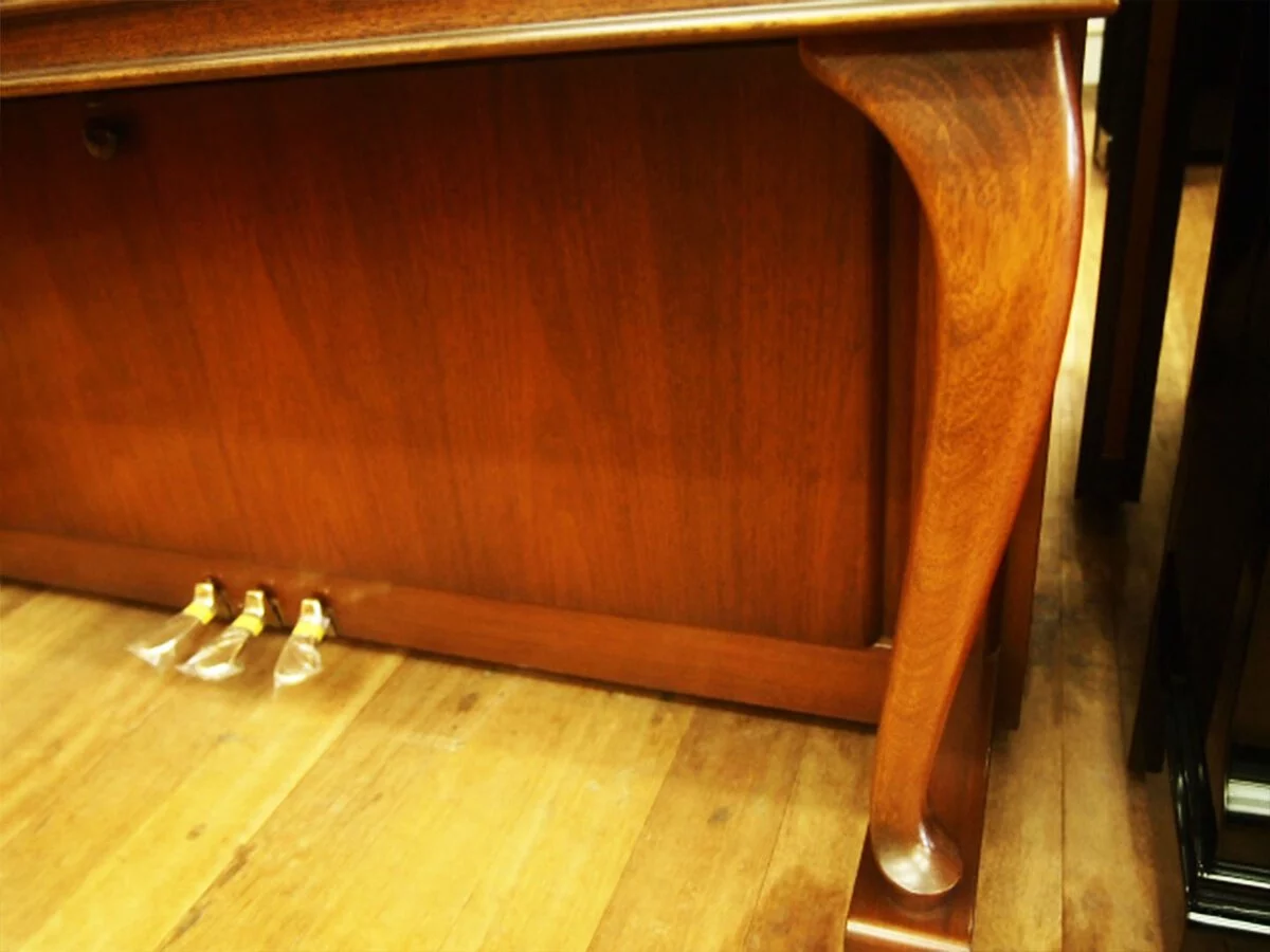 Review YAMAHA UX500WnC – Hình ảnh thực tế tại showroom Elite Piano