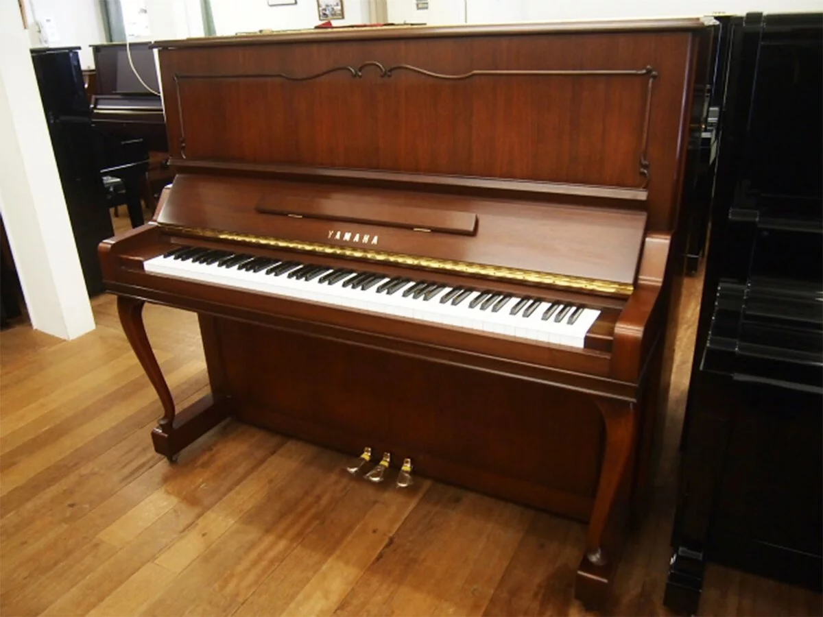 YAMAHA UX500WnC - Đàn Piano Yamaha tại Elite Piano