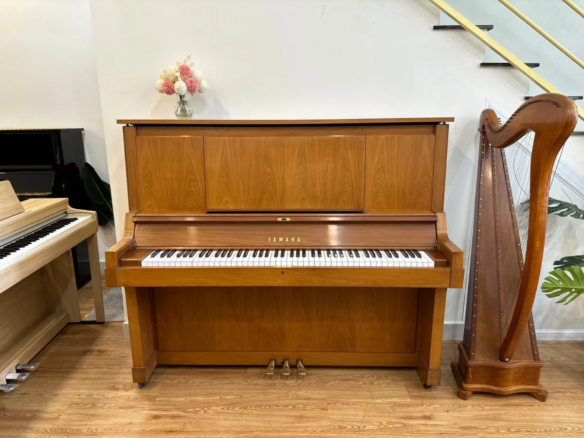YAMAHA W101 Wn – Toàn cảnh thiết kế tại Elite Piano
