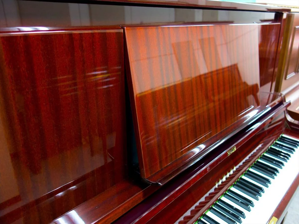 YAMAHA W102BS – Toàn cảnh thiết kế tại Elite Piano