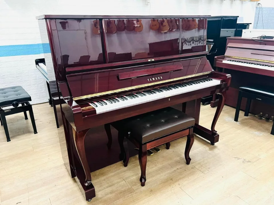 YAMAHA W106BB – Toàn cảnh thiết kế tại Elite Piano