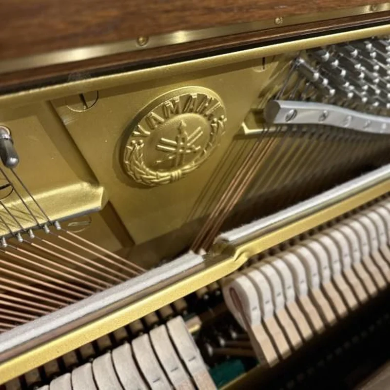 YAMAHA W110B – Toàn cảnh thiết kế tại Elite Piano