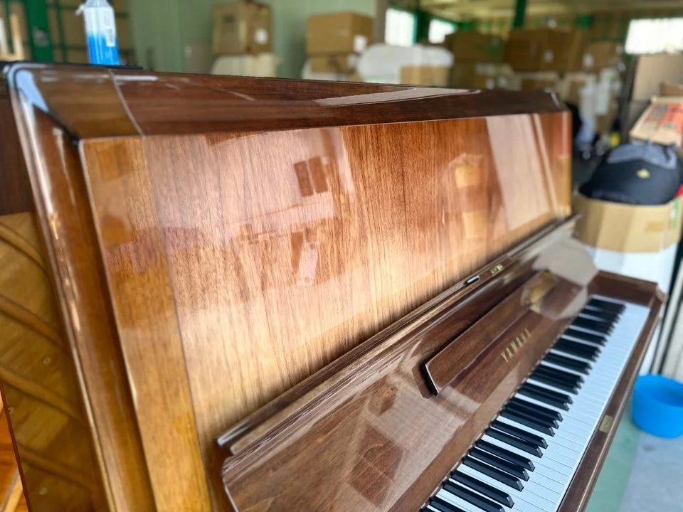 Review YAMAHA W202 Wn – Hình ảnh thực tế tại showroom Elite Piano