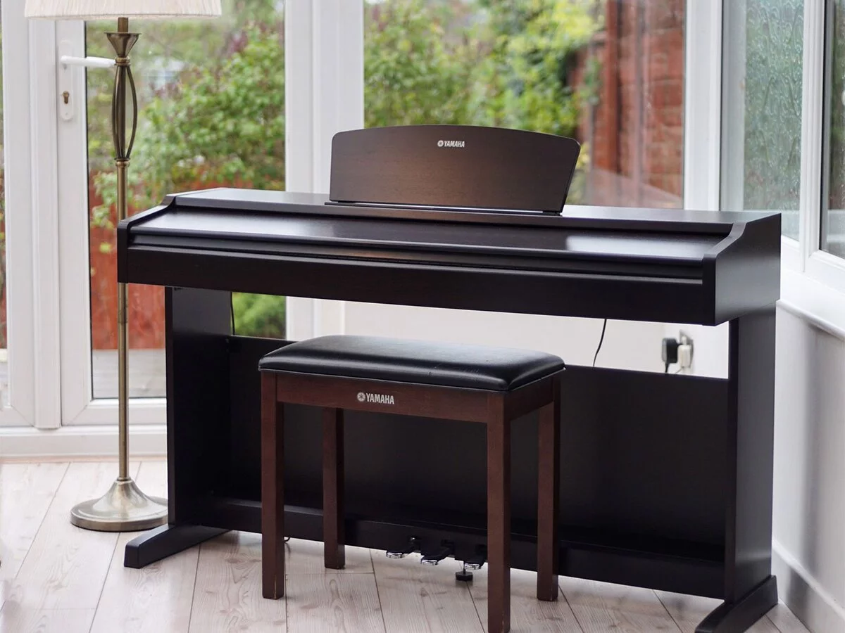 YAMAHA YDP-123 - Đàn Piano Yamaha tại Elite Piano