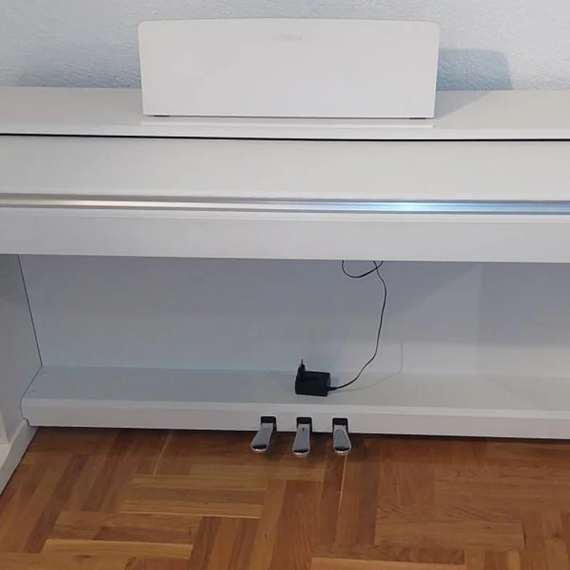Đàn piano Yamaha YAMAHA YDP-144 WH (USED) – Chi tiết bàn phím