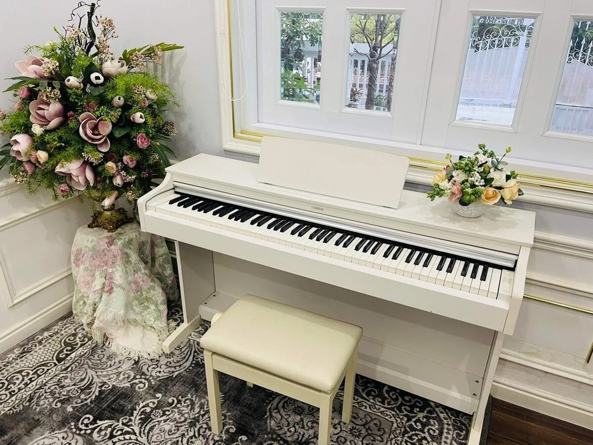 YAMAHA YDP-163 WH - Đàn Piano Yamaha tại Elite Piano