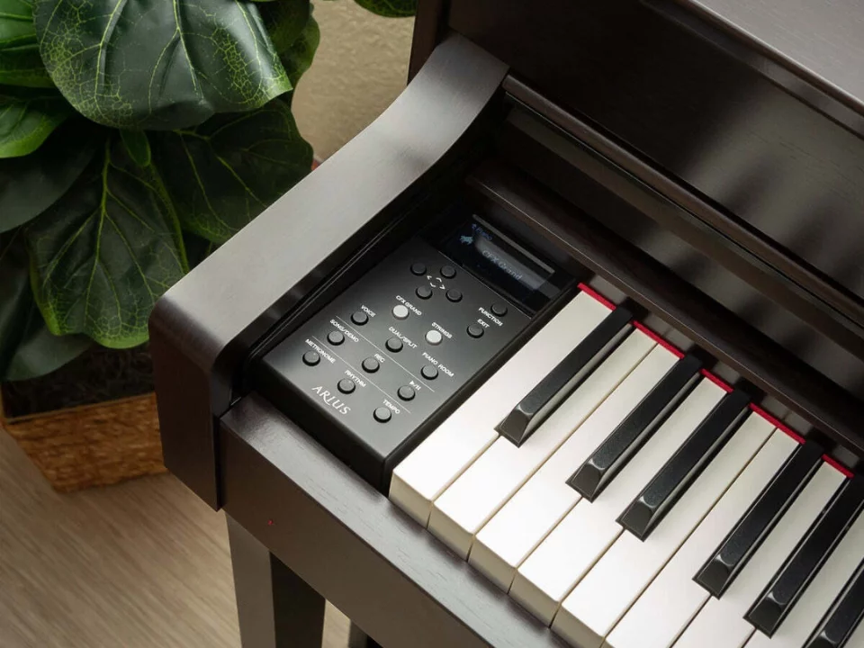 YAMAHA YDP-184 R