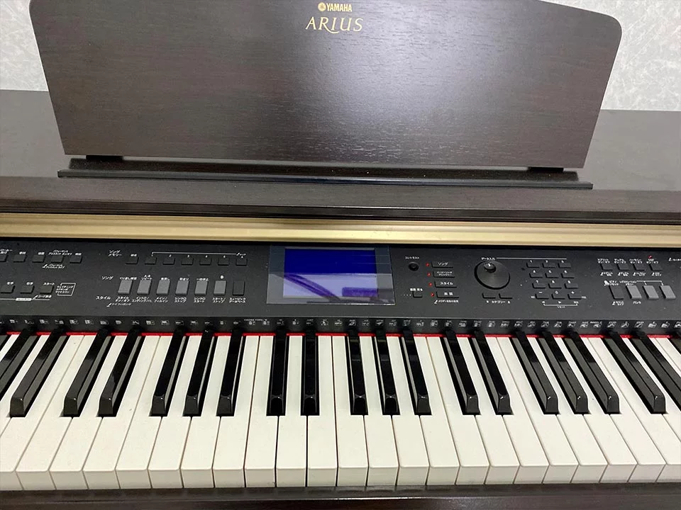 YAMAHA YDP-V240 – Toàn cảnh thiết kế tại Elite Piano
