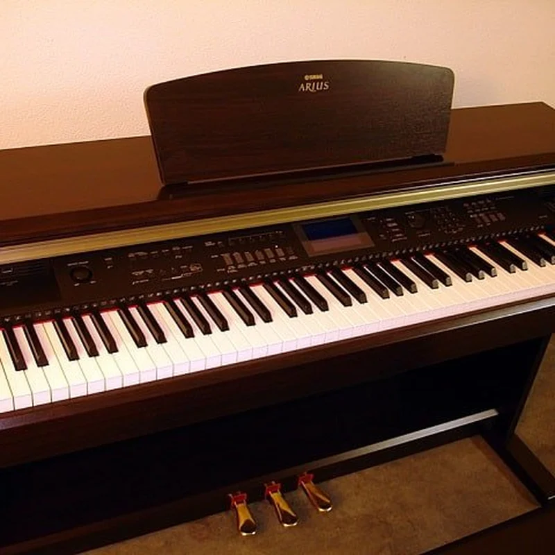 Review YAMAHA YDP-V240 – Hình ảnh thực tế tại showroom Elite Piano