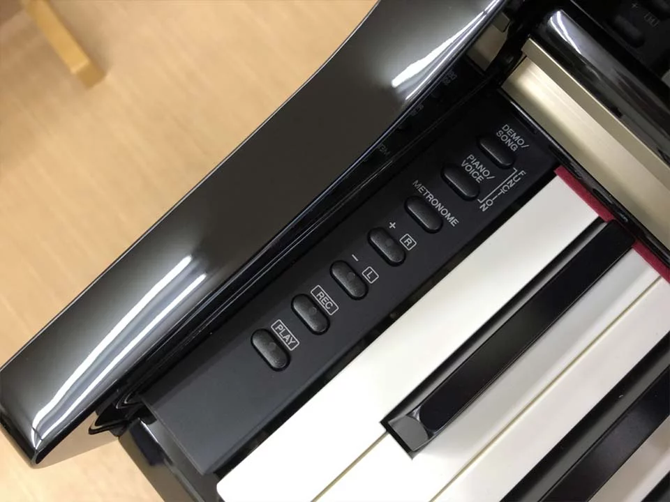 YAMAHA YDP-162 PE