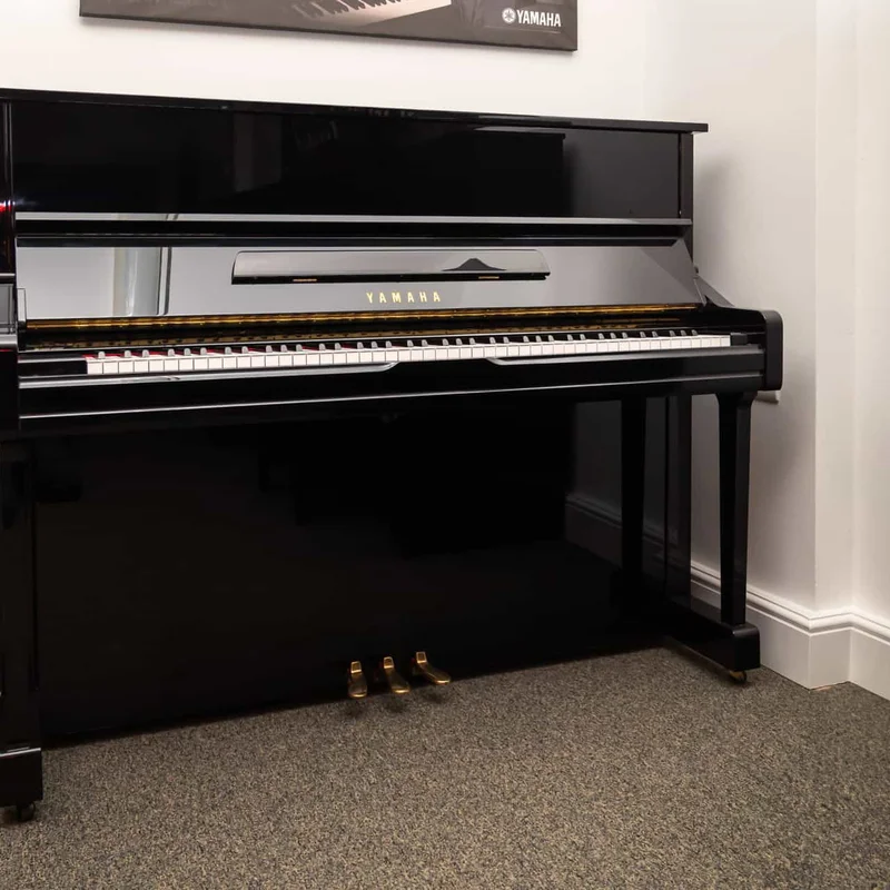 YAMAHA YU1