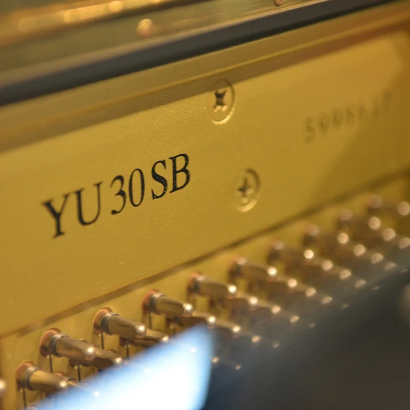 YAMAHA YU30SB Silent tại Elite Piano TP.HCM – Không gian trưng bày