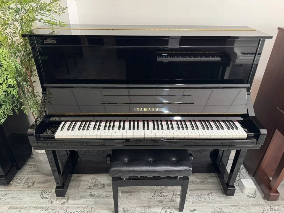 YAMAHA YU3 SXG tại Elite Piano