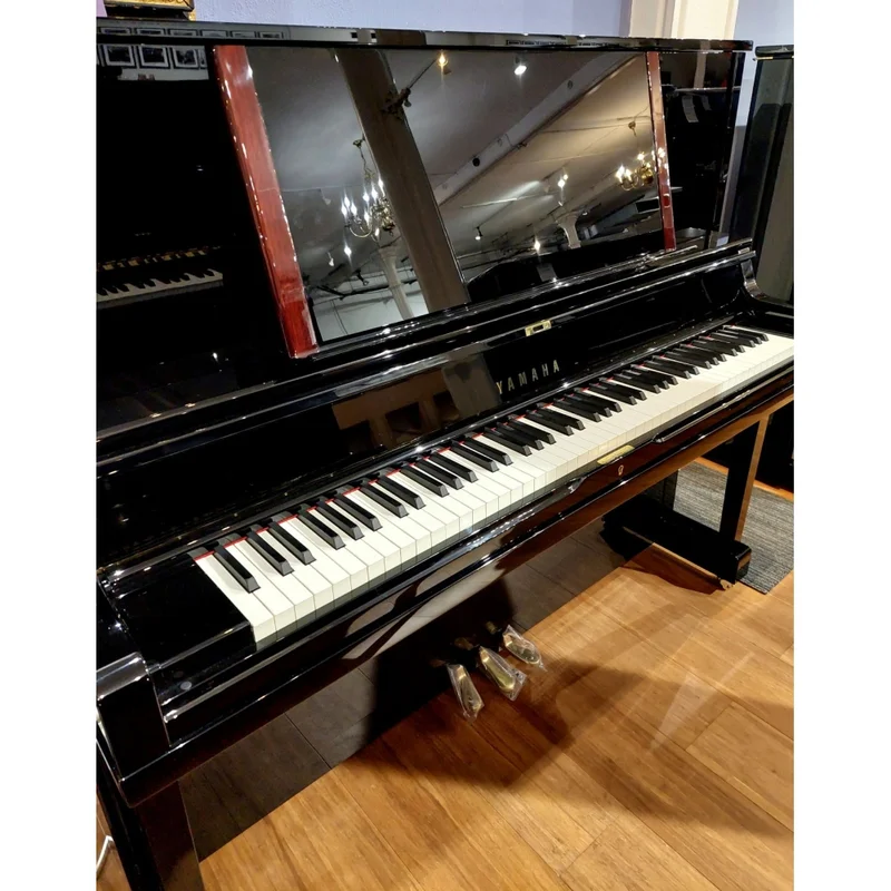 Đàn piano Yamaha YAMAHA YU5 Wn – Chi tiết bàn phím